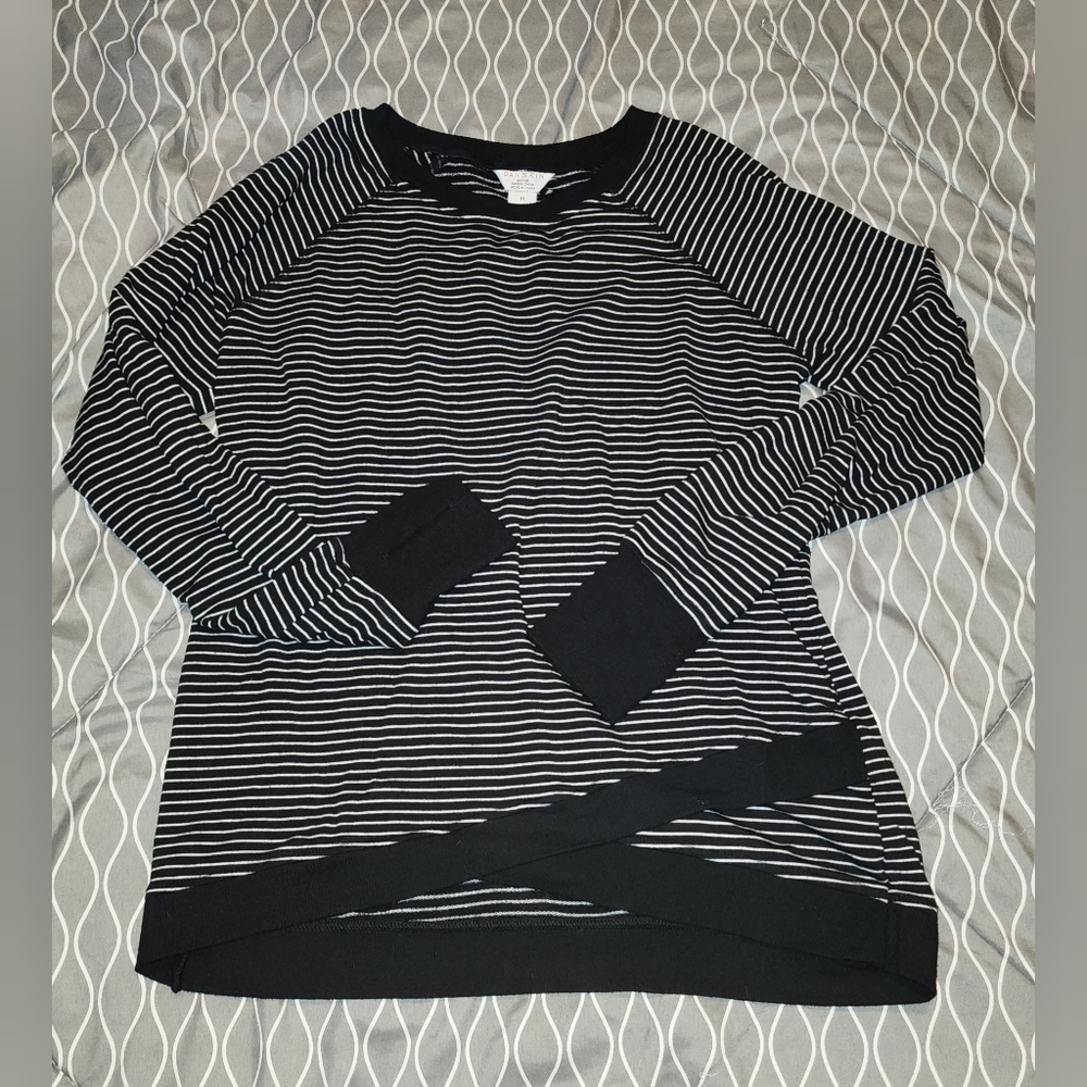 Danskin Sweater Size Medium